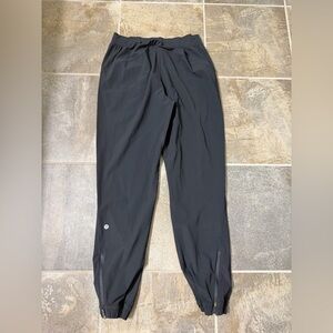 Lululemon Adapted State Jogger
Black